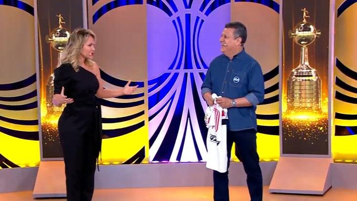 Eliana foi a convidada da rodada como torcedora para falar do futebol no SBT