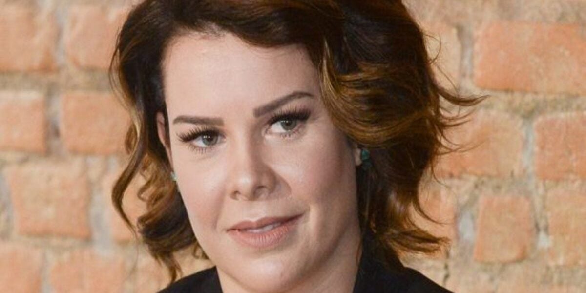 http://tvfoco.uai.com.br/wp-content/uploads/2015/05/Daniela-Mercury.jpg