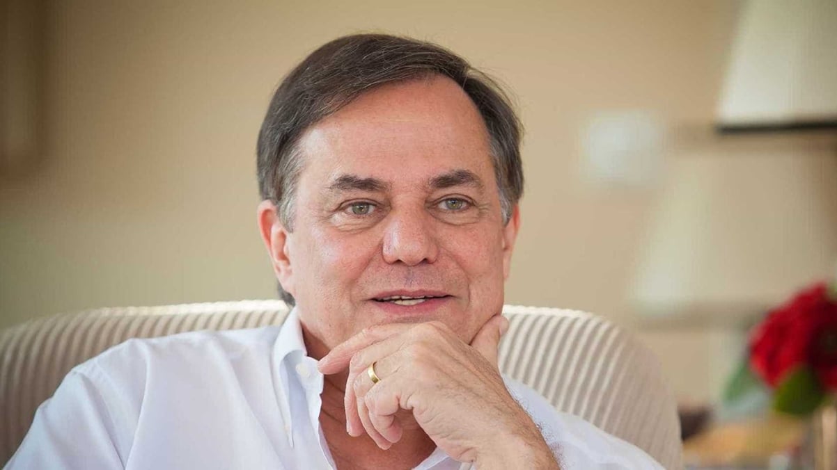 O apresentador Ronnie Von abriu o jogo sobre situações que viveu (Foto montagem