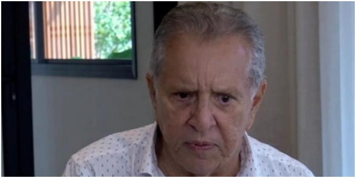 http://tvfoco.uai.com.br/wp-content/uploads/2015/05/Daniela-Mercury.jpg