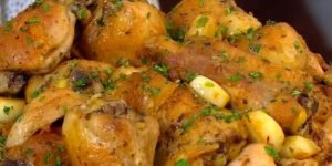 Frango ao alho feito por Ana Maria Braga (Foto: Reprodução)