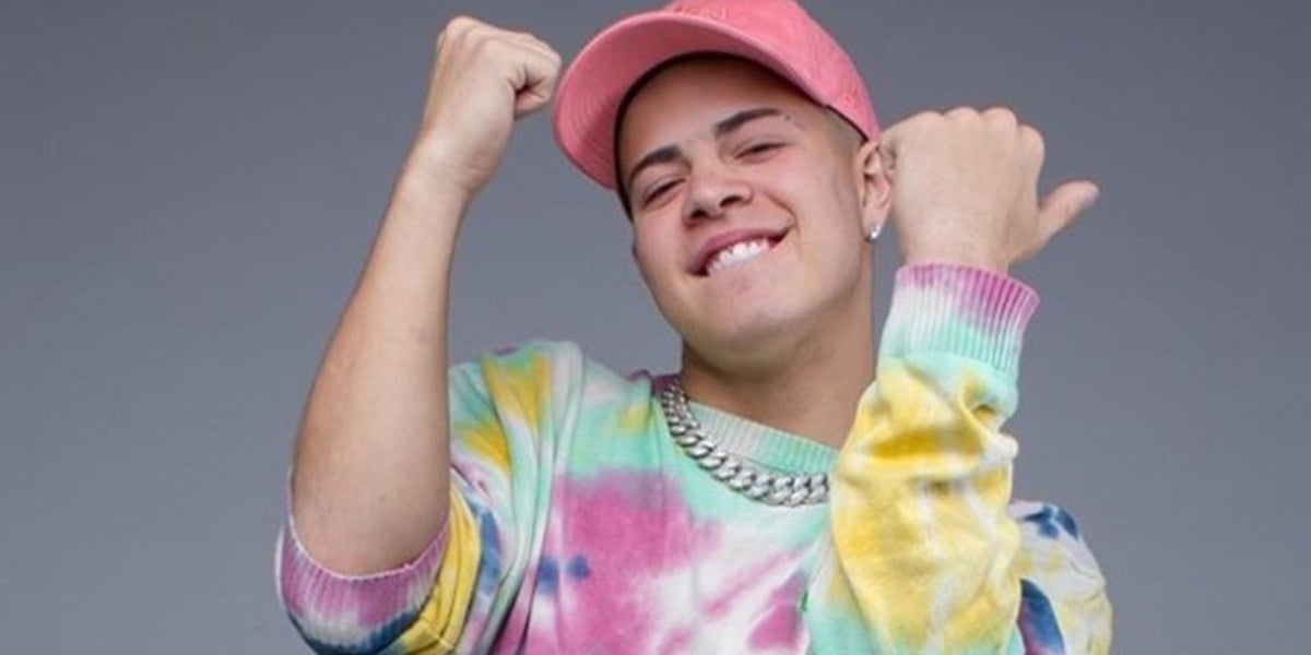 Jottapê surge sem cueca e causa (Foto: Reprodução)