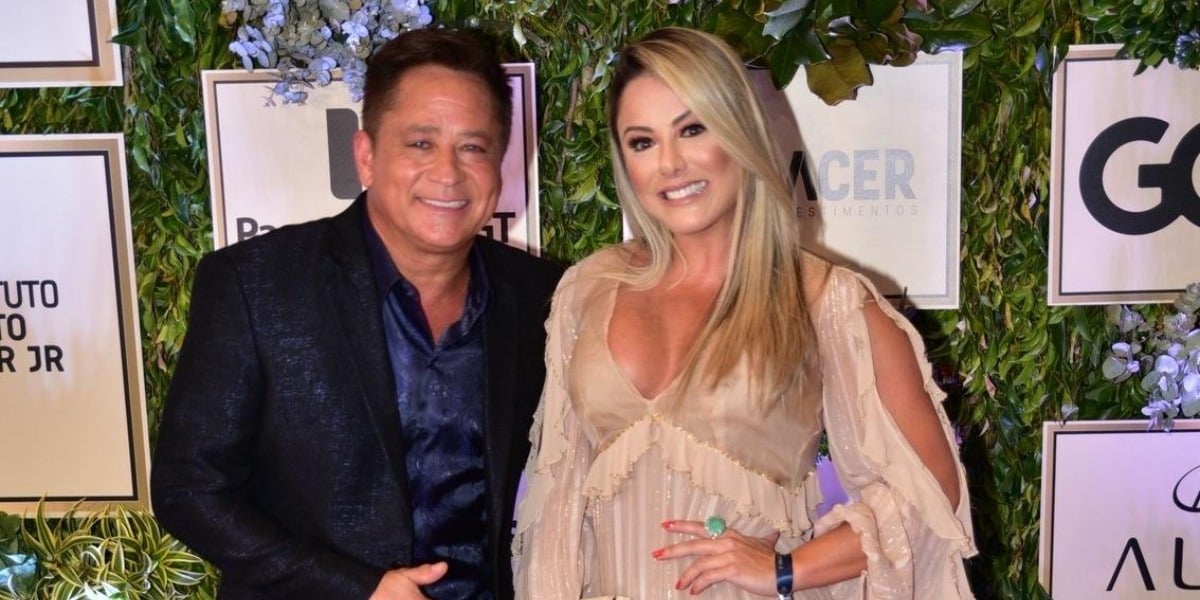 http://tvfoco.uai.com.br/wp-content/uploads/2015/05/Daniela-Mercury.jpg