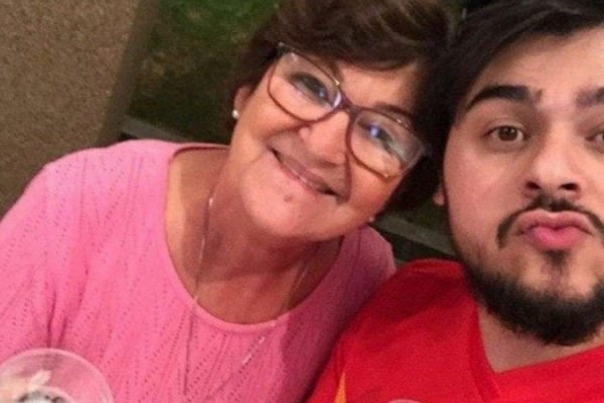 Cantor perdeu a mãe (Foto: Reprodução)