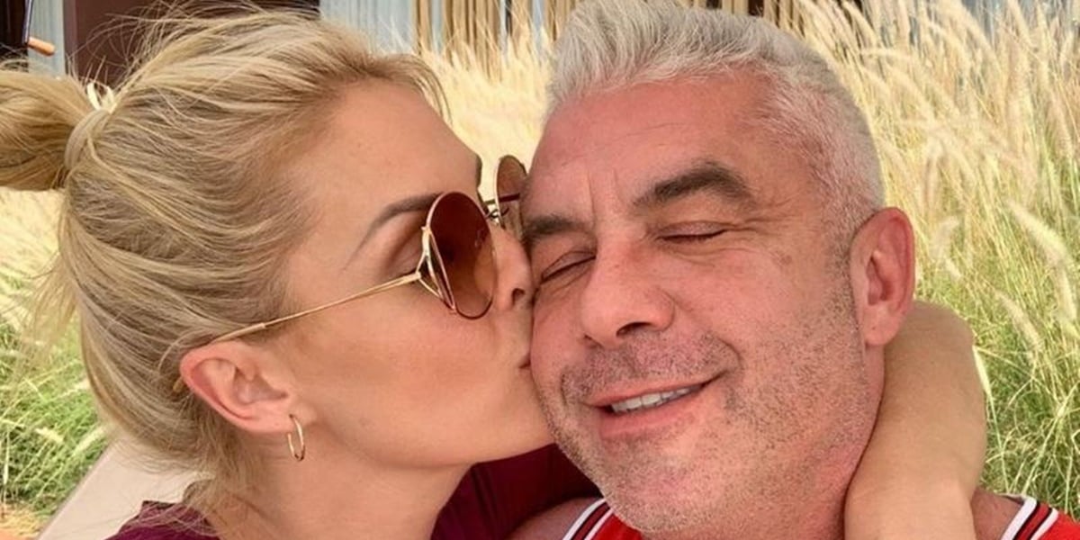 Ana Hickmann ao lado do marido Alexandre Correa (Foto: Reprodução)