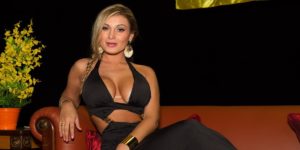 Andressa Urach abandonou a igreja, mas afirmou que mantém sua espiritualidade (Foto: Reprodução)
