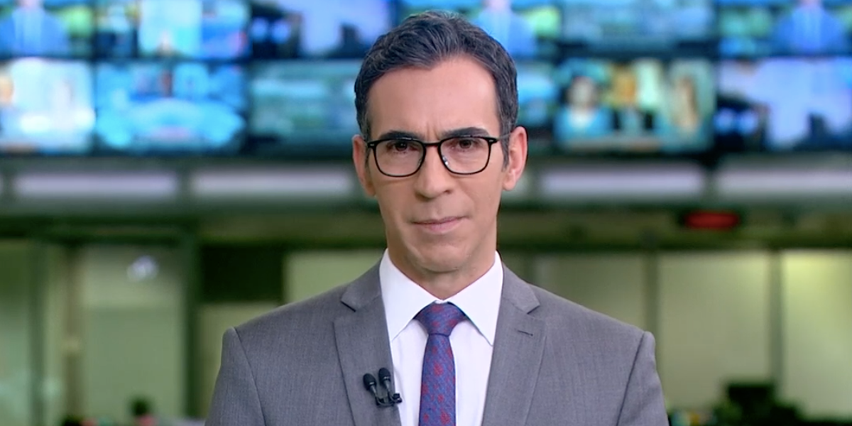 César Tralli comanda o "Jornal Hoje" enquanto Maju Coutinho está de férias (Reprodução)