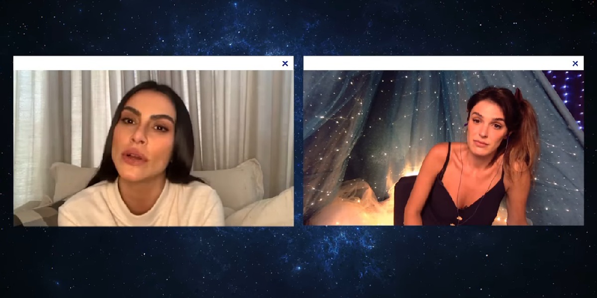 Cleo durante conversa com Rafa Brites (Foto: Reprodução/YouTube)
