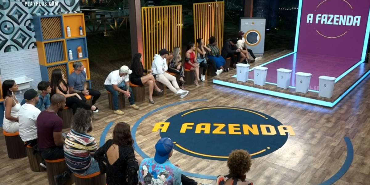 Peões ficaram surpresos ao verem briga entre Narizinho e Raissa (Foto: Reprodução)