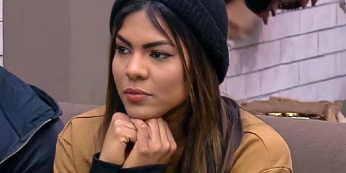 Tays Reis teve suposto áudio vazado após sua família aceitar dinheiro dos fãs (Foto: Reprodução)