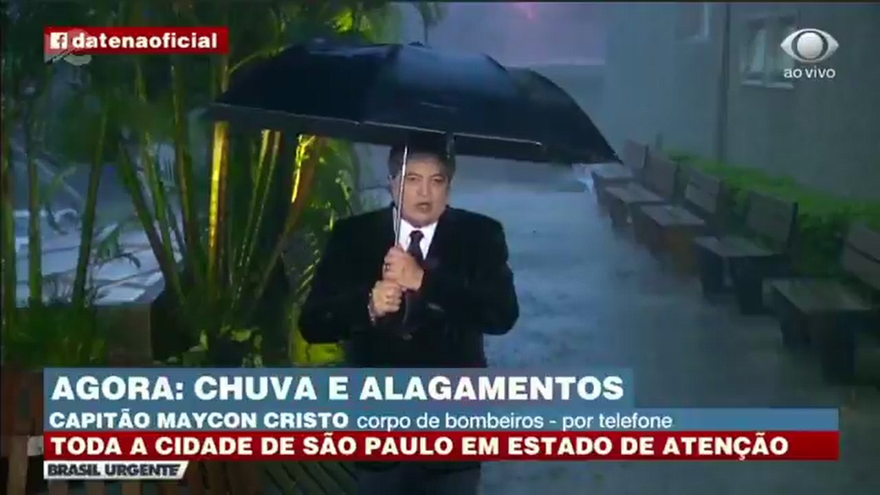 Datena roubou a cena ao vivo no Brasil Urgente após queda de energia (Foto: Divulgação)
