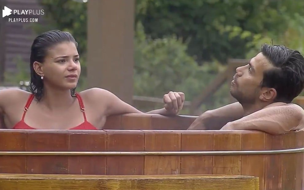 http://tvfoco.uai.com.br/wp-content/uploads/2015/05/Daniela-Mercury.jpg