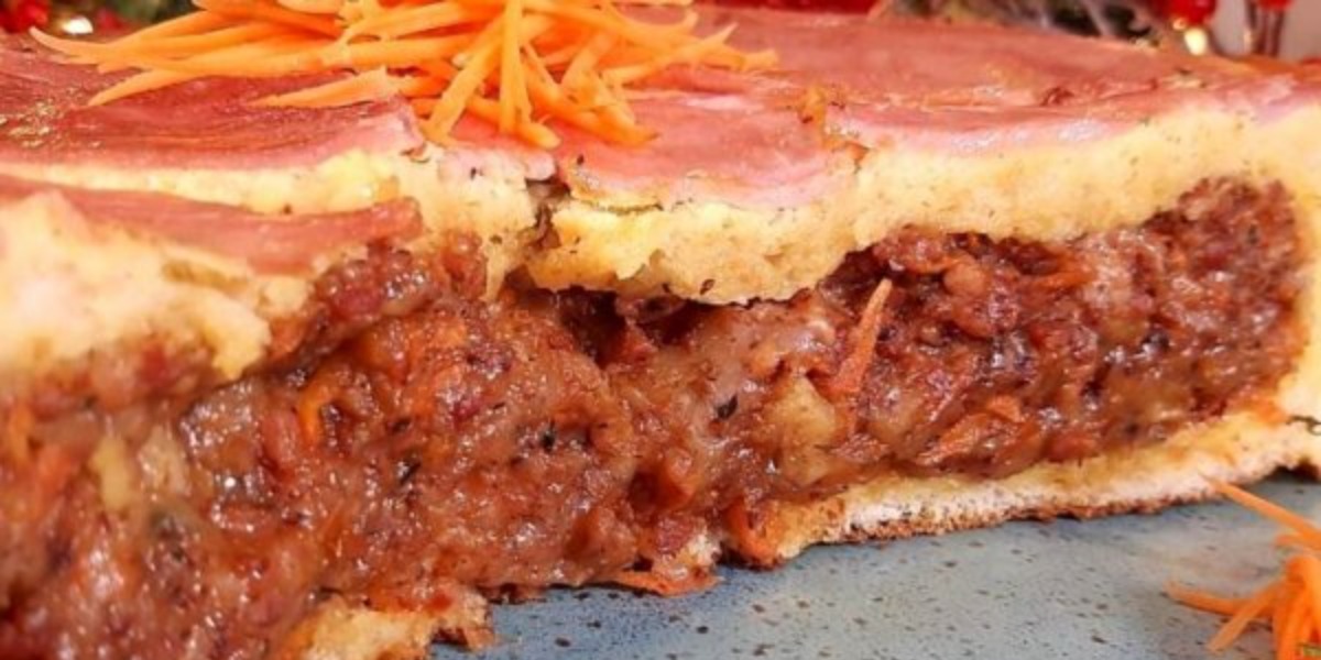 Charlotte de tênder preparado por Ana Maria Braga no Mais Você de hoje (Foto: Reprodução)