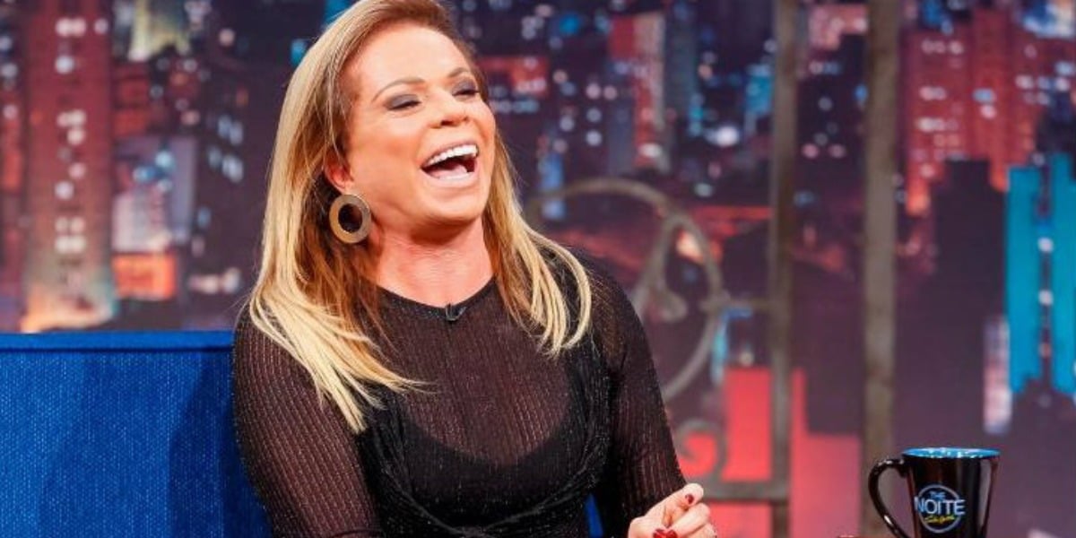 Christina Rocha apresenta o "Casos de Família" (Foto: Divulgação/SBT)