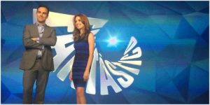 Tadeu Schmidt e Poliana Abritta no Fantástico - Foto: Reprodução