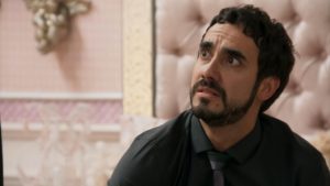 Leozinho vai se ferrar em Haja Coração (Foto: Reprodução/Globo)