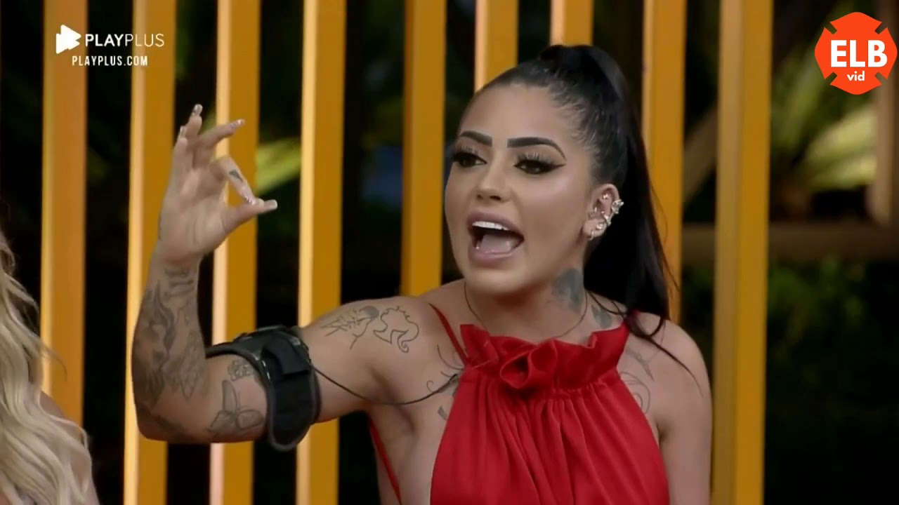 Mirella perdeu as estribeiras com Raissa Barbosa (Foto: Reprodução)