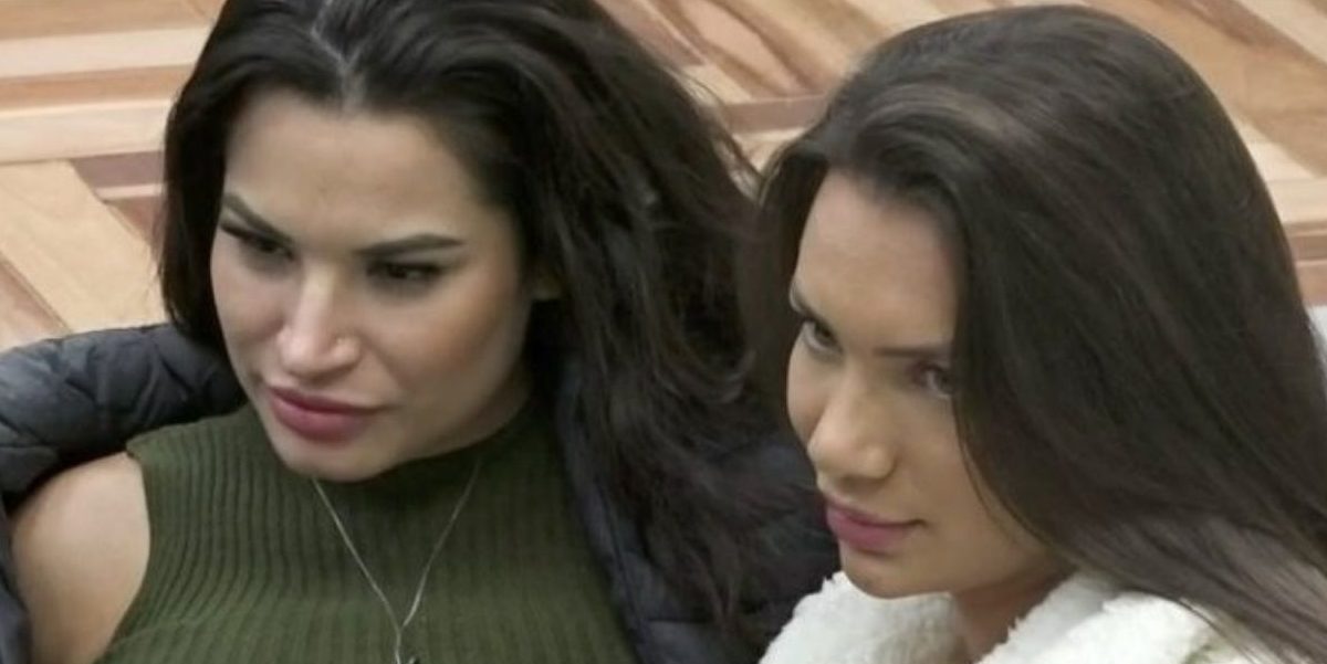 http://tvfoco.uai.com.br/wp-content/uploads/2015/05/Daniela-Mercury.jpg