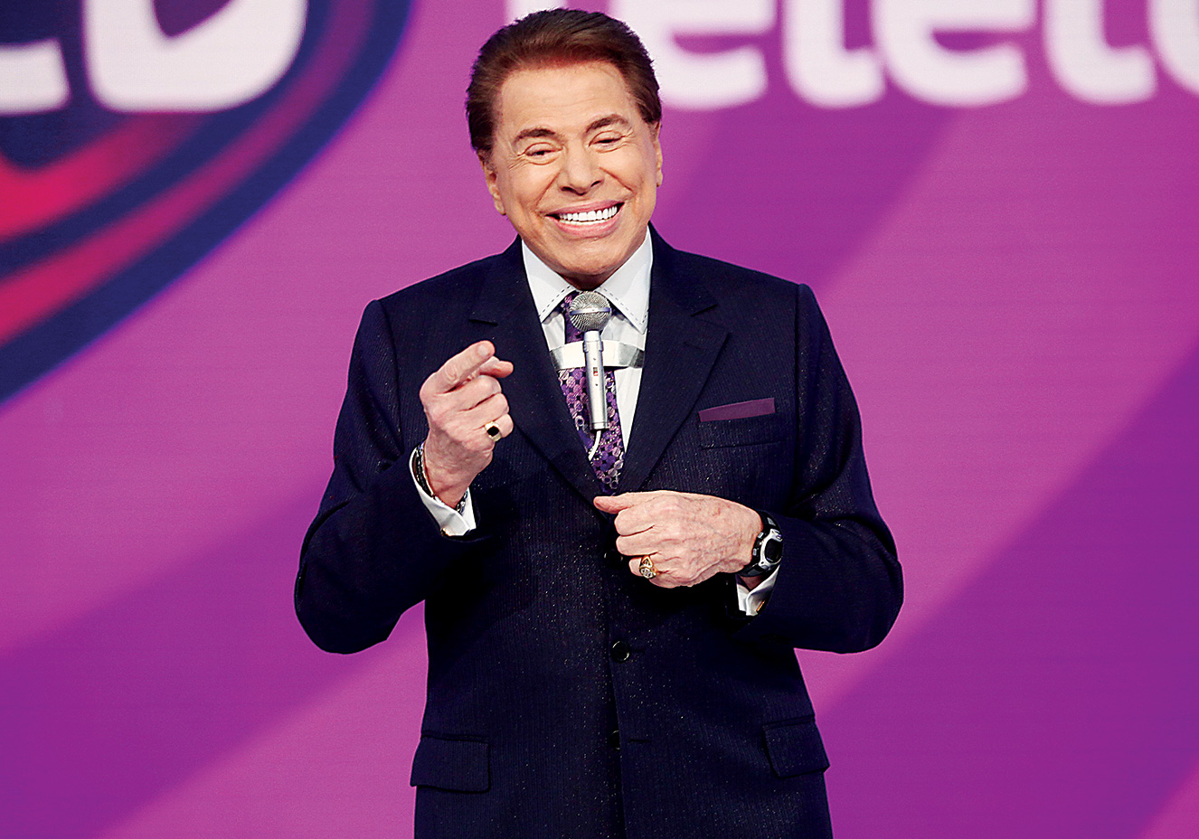 http://tvfoco.uai.com.br/wp-content/uploads/2015/05/Daniela-Mercury.jpg