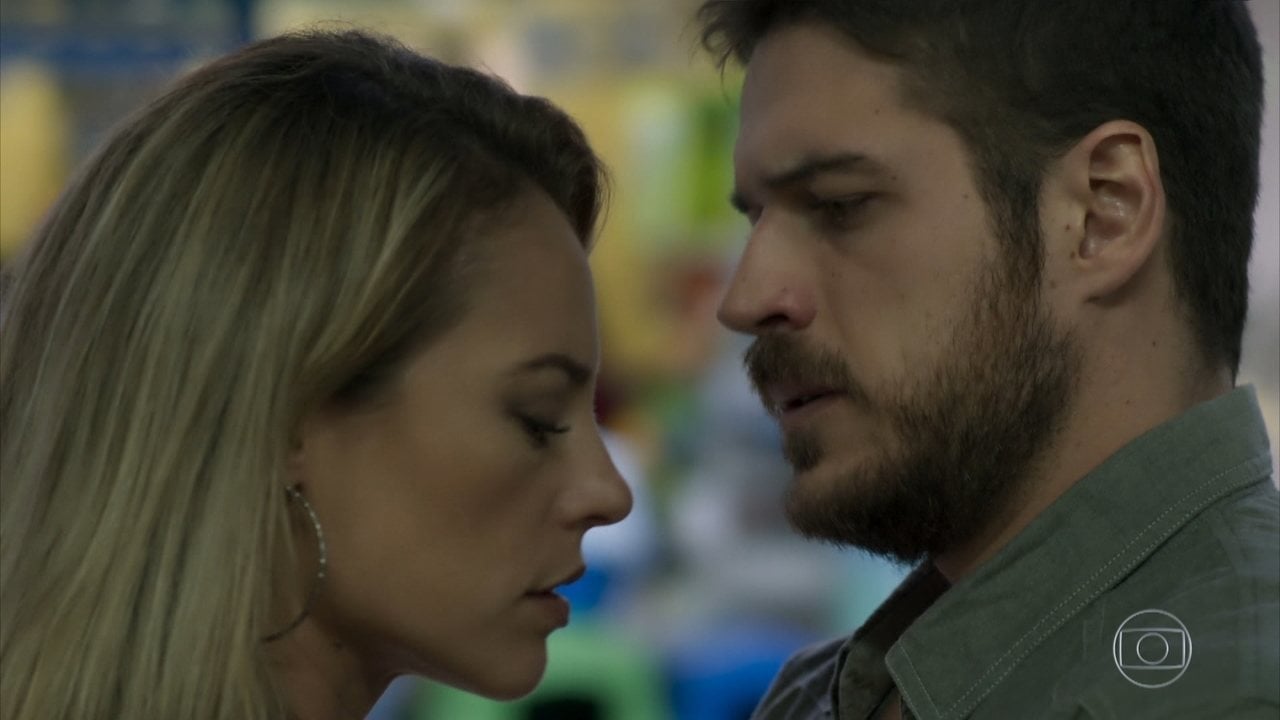 Jeiza e Zeca ficam cara a cara em A Força do Querer