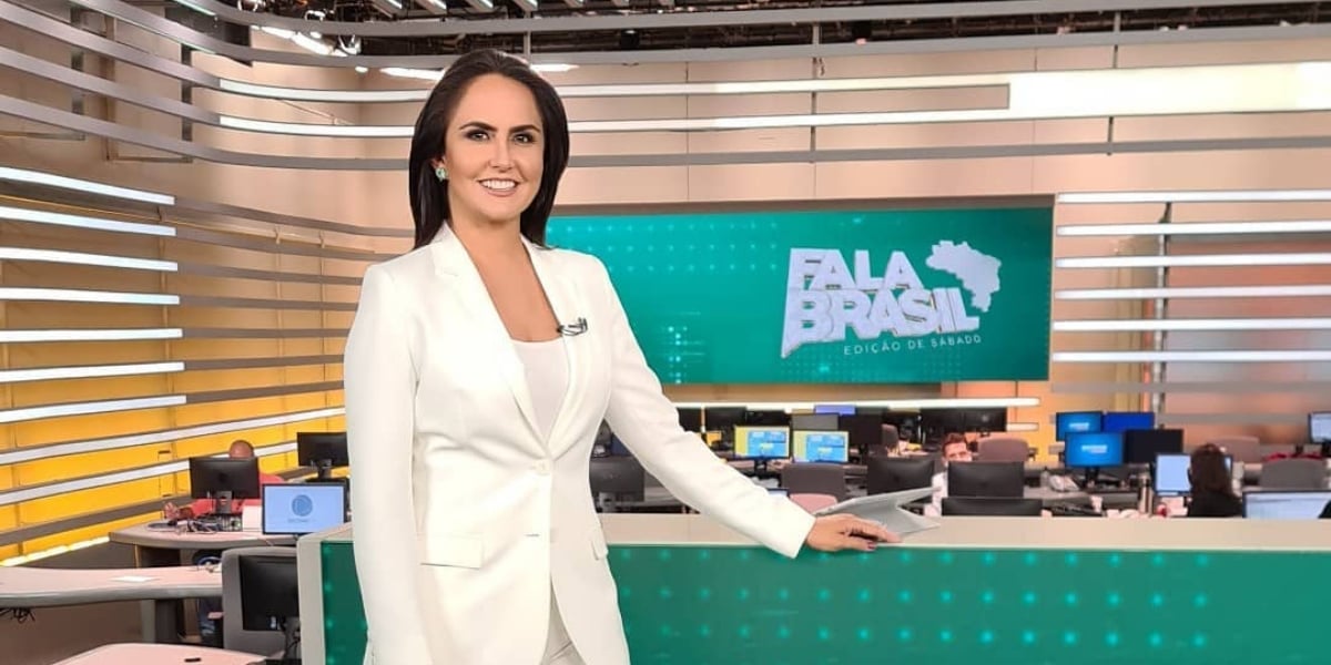 Carla Cecato abre o jogo sobre vida íntima nas redes sociais (Reprodução)