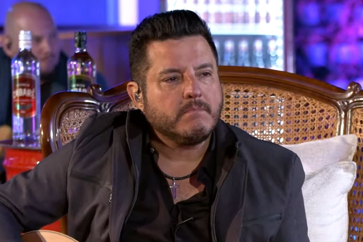 Bruno é dilacerado em suas redes sociais 