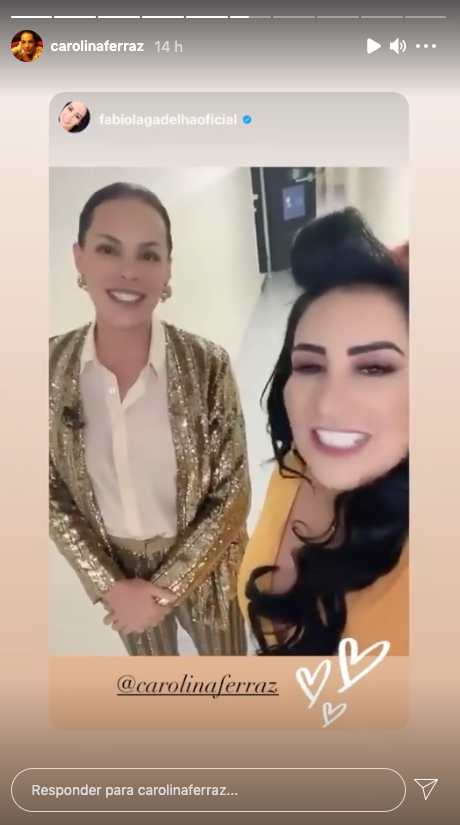 Carolina Ferraz foi até mesmo abordada por Fabiola Gadêlha nos corredores da Record (Foto: Reprodução/Instagram)