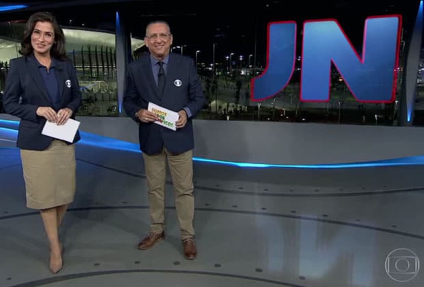 Galvão Bueno e Renata Vasconcellos (Foto: Reprodução/Globo)