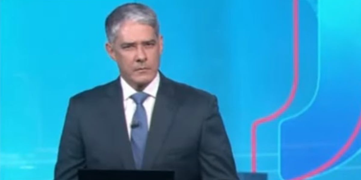 William Bonner noticiou bomba contra Jar Bolsonaro no Jornal Nacional (Foto: Reprodução)