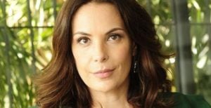 Carolina Ferraz fez anunciou sobre o Domingo Espetacular