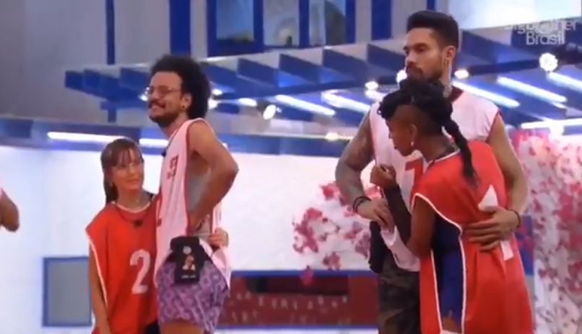 Karol Conká explicou no BBB21 porque não canta seu hit mais (Foto: Reprodução)