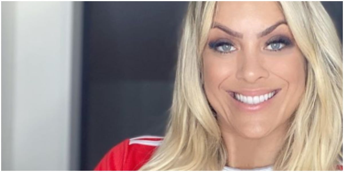 Renata Fan se derreteu de amores pelo técnico do Internacional, Abel Braga (Foto: Reprodução)