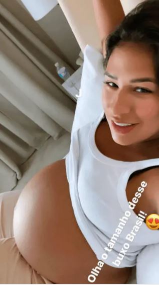 Simone compartilhou barrigão com os fãs (Foto: Reprodução/Instagram)