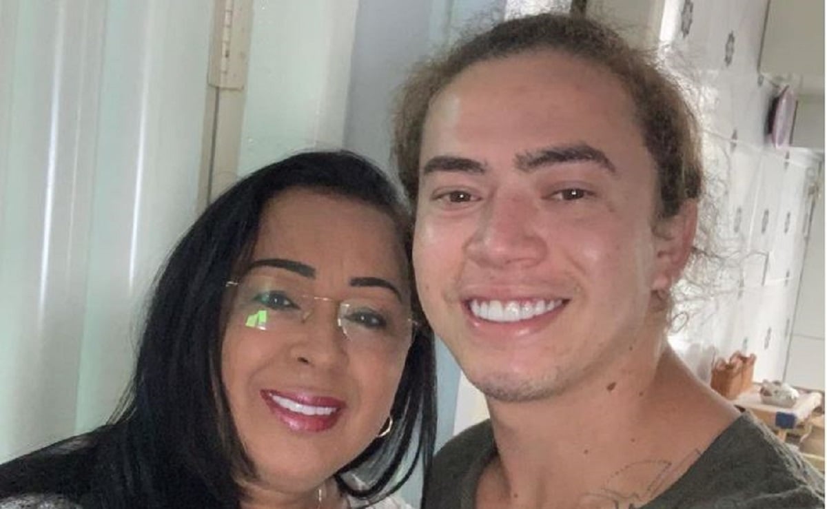 Maria Lina Deggan Whindersson Nunes e sua mãe (Foto: Reprodução)