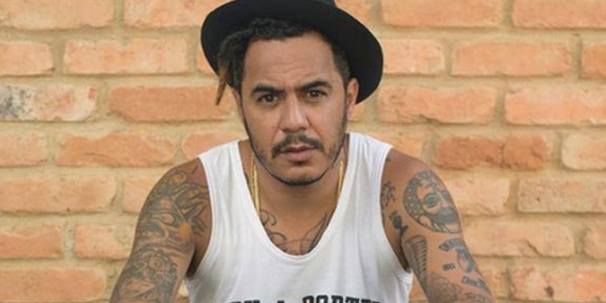 O cantor Marcelo D2 confirmou nova paternidade nas redes sociais após boatos cercarem o rapper, que ja é pai de 4.(Foto: Divulgação)