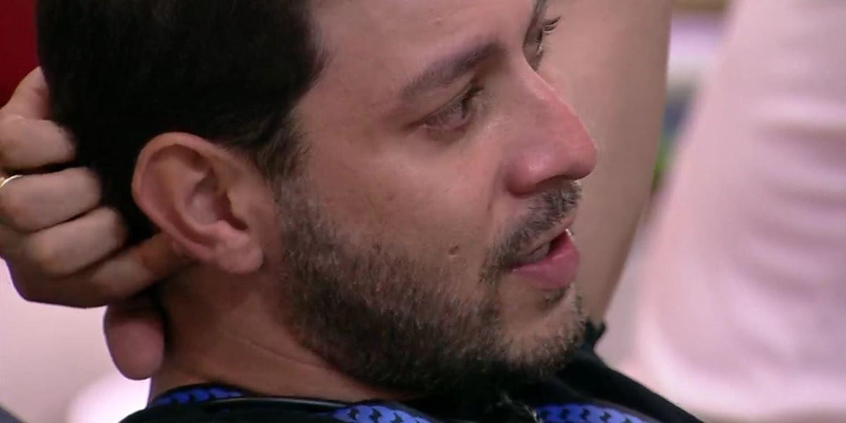 http://tvfoco.uai.com.br/wp-content/uploads/2015/05/Daniela-Mercury.jpg