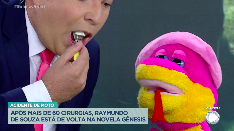 Reinaldo Gottino ao vivo (Reprodução) 