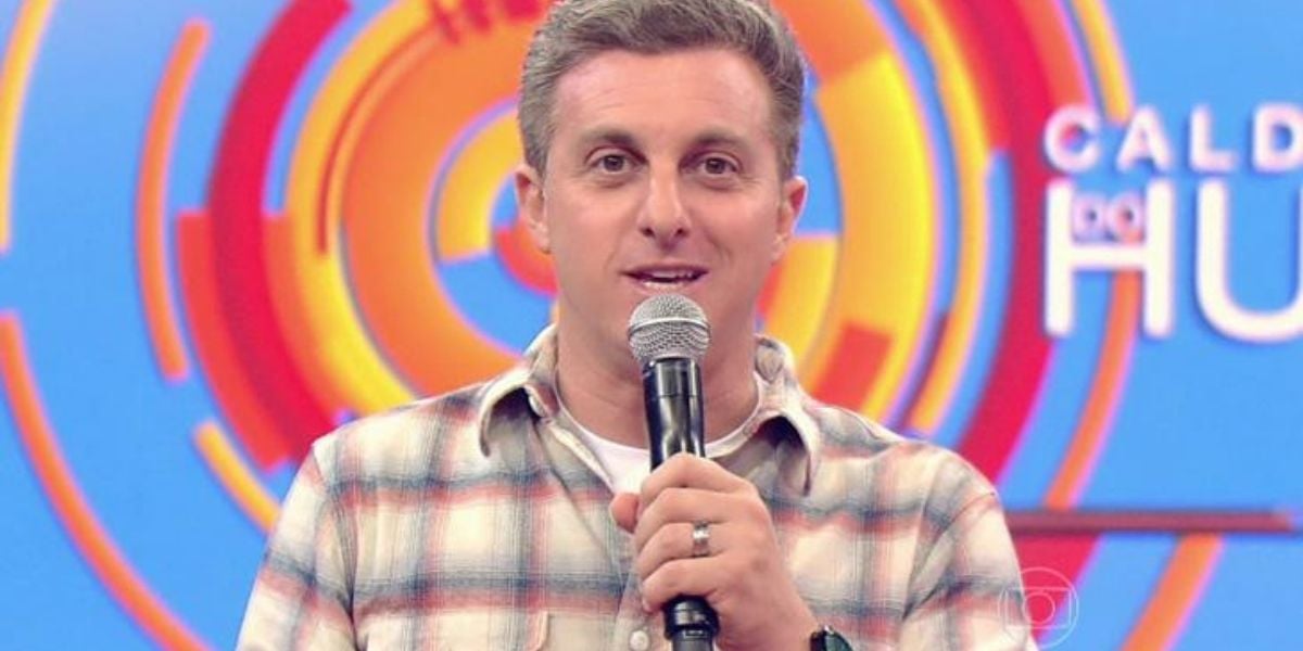 Ganhando 68 milhões por ano, passado de Luciano Huck é desenterrado: “Aqui pobre não entra”