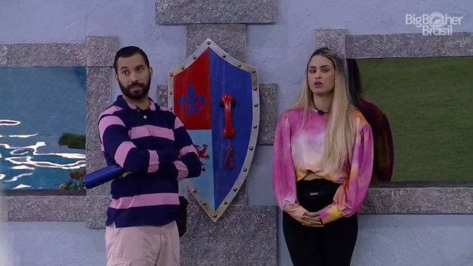 Gil e Sarah no BBB21 (Foto: Reprodução) Lumena