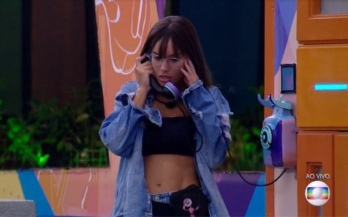 Thaís demorou para fazer sua escolha (Foto: Reprodução)
