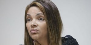 Flordelis está usando tornozeleira eletrônica (Foto: Reprodução)