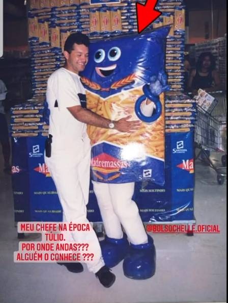 Michelle Bolsonaro ao lado do seu antigo patrão (Foto: Reprodução)