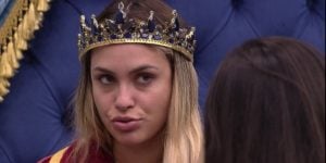 Sarah criticou Carla Diaz em conversa com Juliette (Foto: Reprodução)