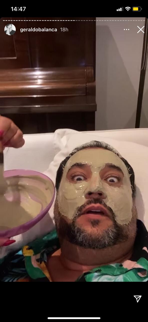 Geraldo Luís expõe momento íntimo com parceiro de quatro patas (Reprodução) 