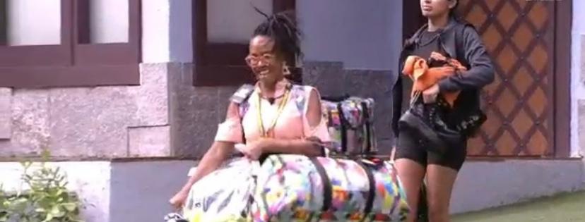 Karol Conká deixando o quarto dó líder, no BBB21 (Foto: Reprodução / Globo)