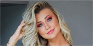 Mulher de Justus, Ana Paula divulga foto de fio-dental e prova que é uma das mulheres mais lindas do Brasil (Foto:Reprodução)