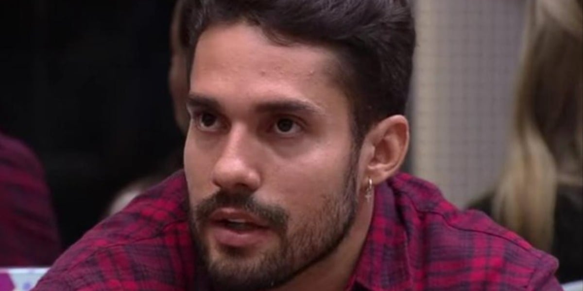 Arcrebiano toma medidas para evitar Karol Conká (Foto: Reprodução)