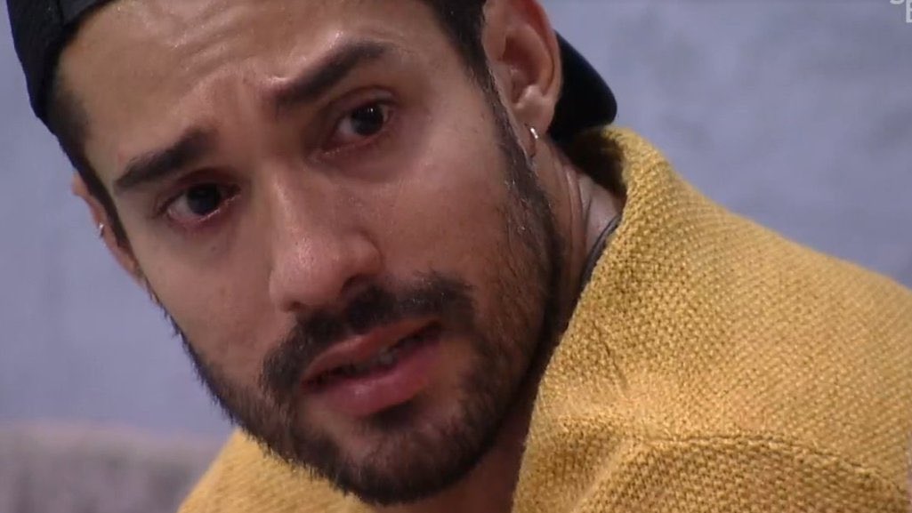 Mãe de Bil Araújo detonou Karol Conká no BBB21 (Foto: Reprodução)