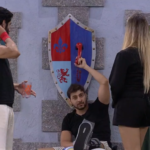 Caio quer atender ao Big Fone para salvar Rodolffo do paredão do BBB21 (Foto: Reprodução)