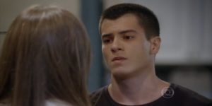Duca vai atrás de Bianca para resolver de uma vez por todas o dilema deles em Malhação - Sonhos (Foto: Reprodução/Globo)